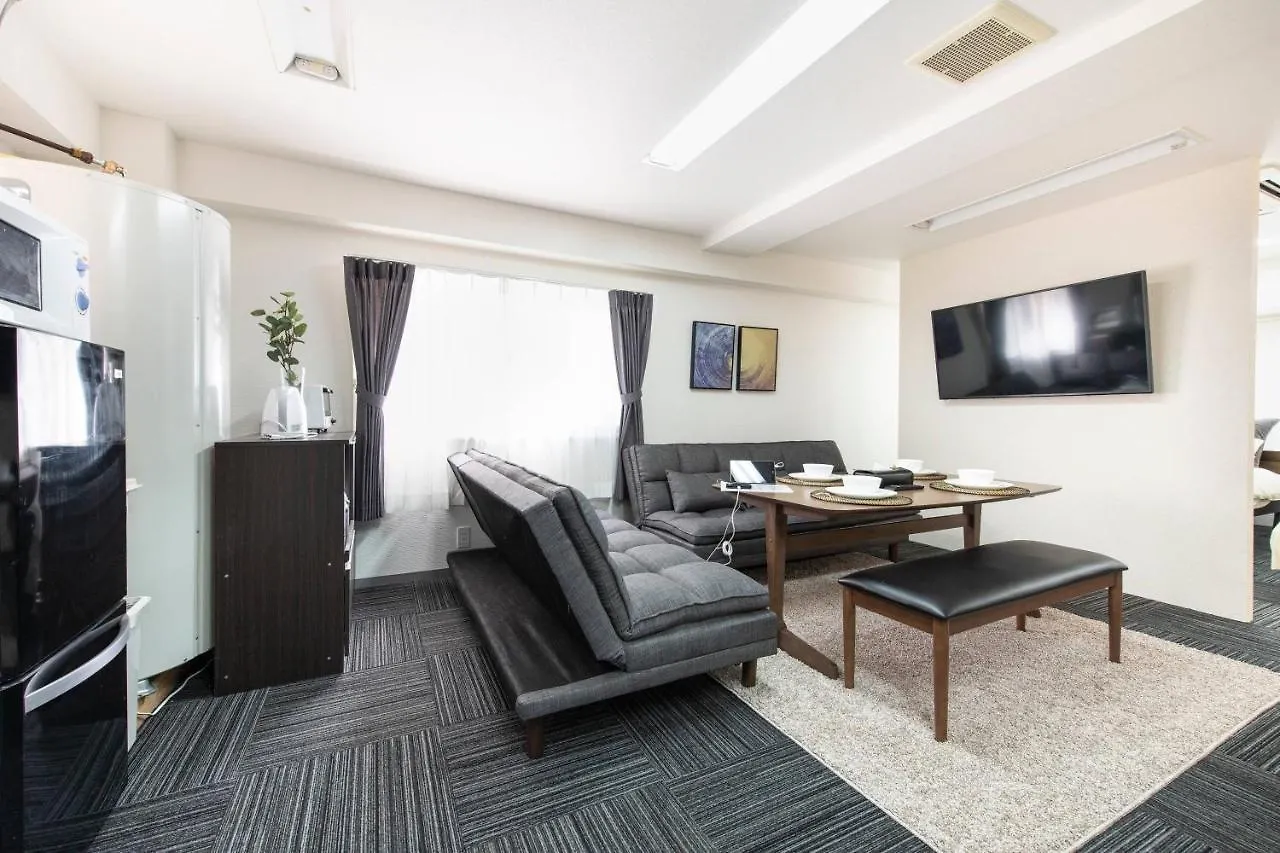 Apartment Tsukimura Building Tokyo